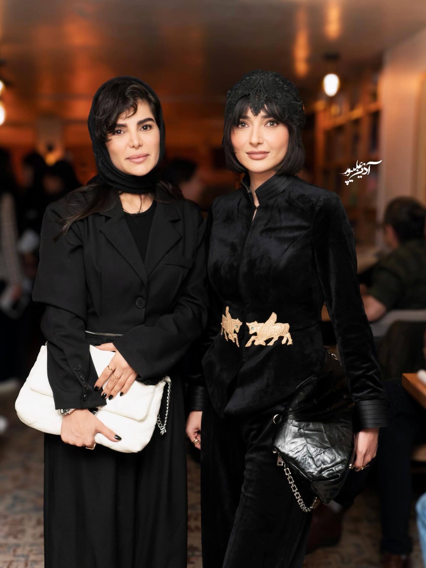 نازار نون.خ (راضیه دهقان) در جشن امضا کتاب مقدمی