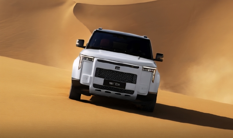 شاسی بلند «پل استونز آداماس» چینی ویژه خاندان ‌های سلطنتی خاورمیانه (+تصاویر)